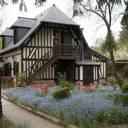 Auberge Du Val Au Cesne Saint-Clair-sur-les-Monts Esterno foto