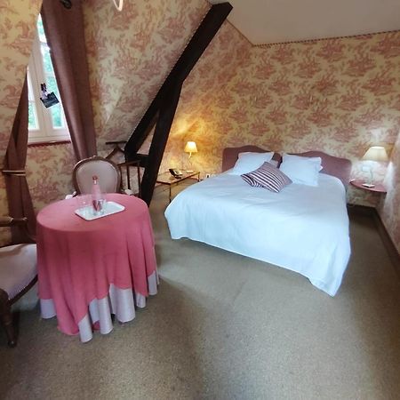 Auberge Du Val Au Cesne Saint-Clair-sur-les-Monts Esterno foto
