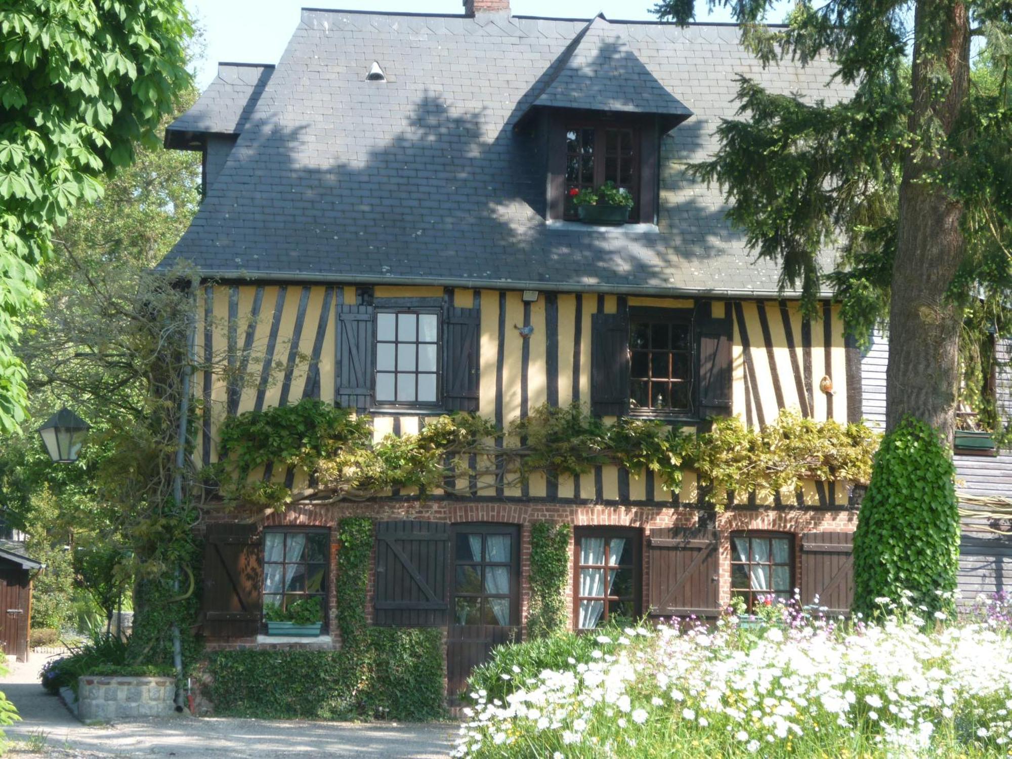 Auberge Du Val Au Cesne Saint-Clair-sur-les-Monts Esterno foto