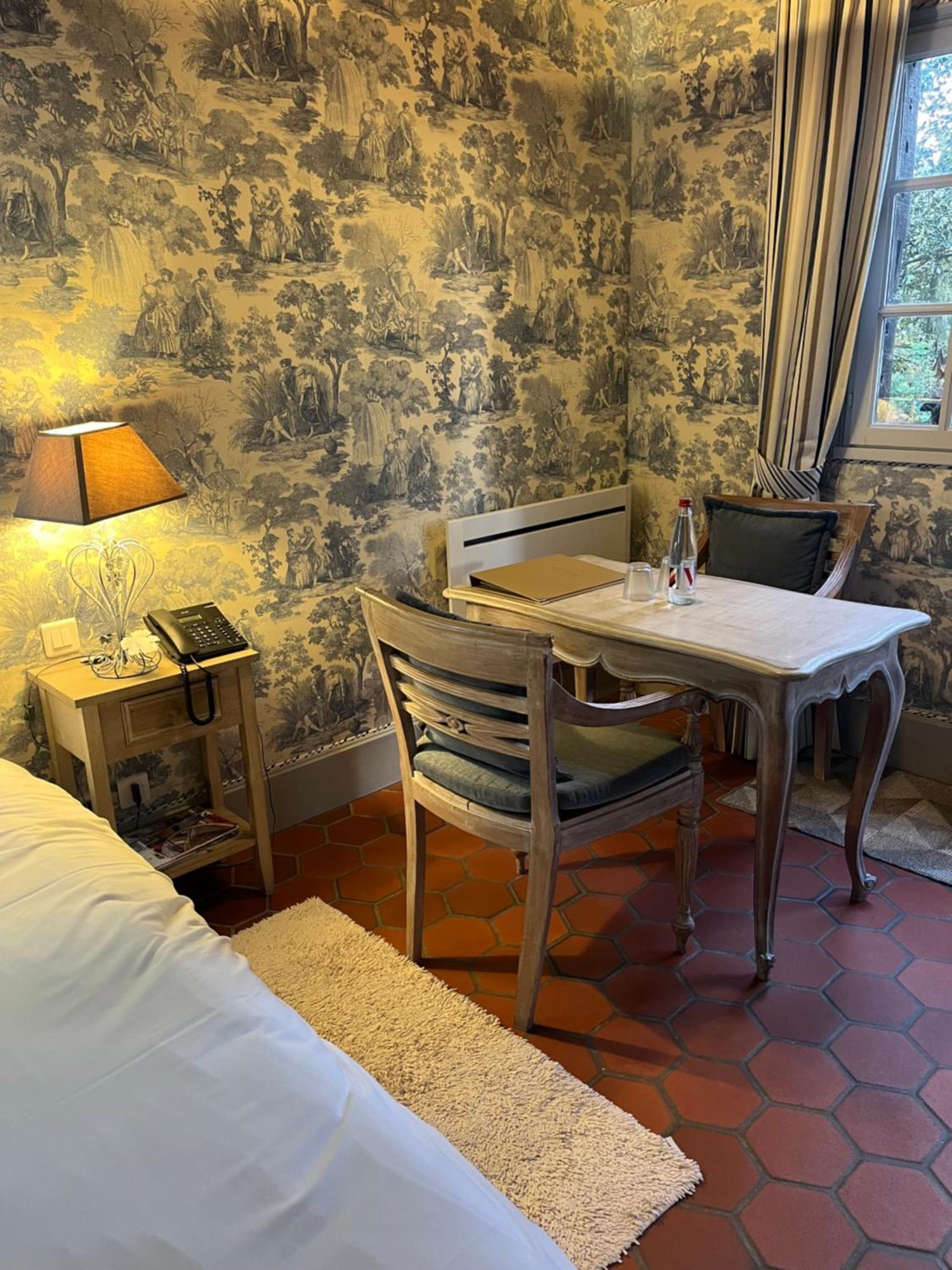 Auberge Du Val Au Cesne Saint-Clair-sur-les-Monts Esterno foto