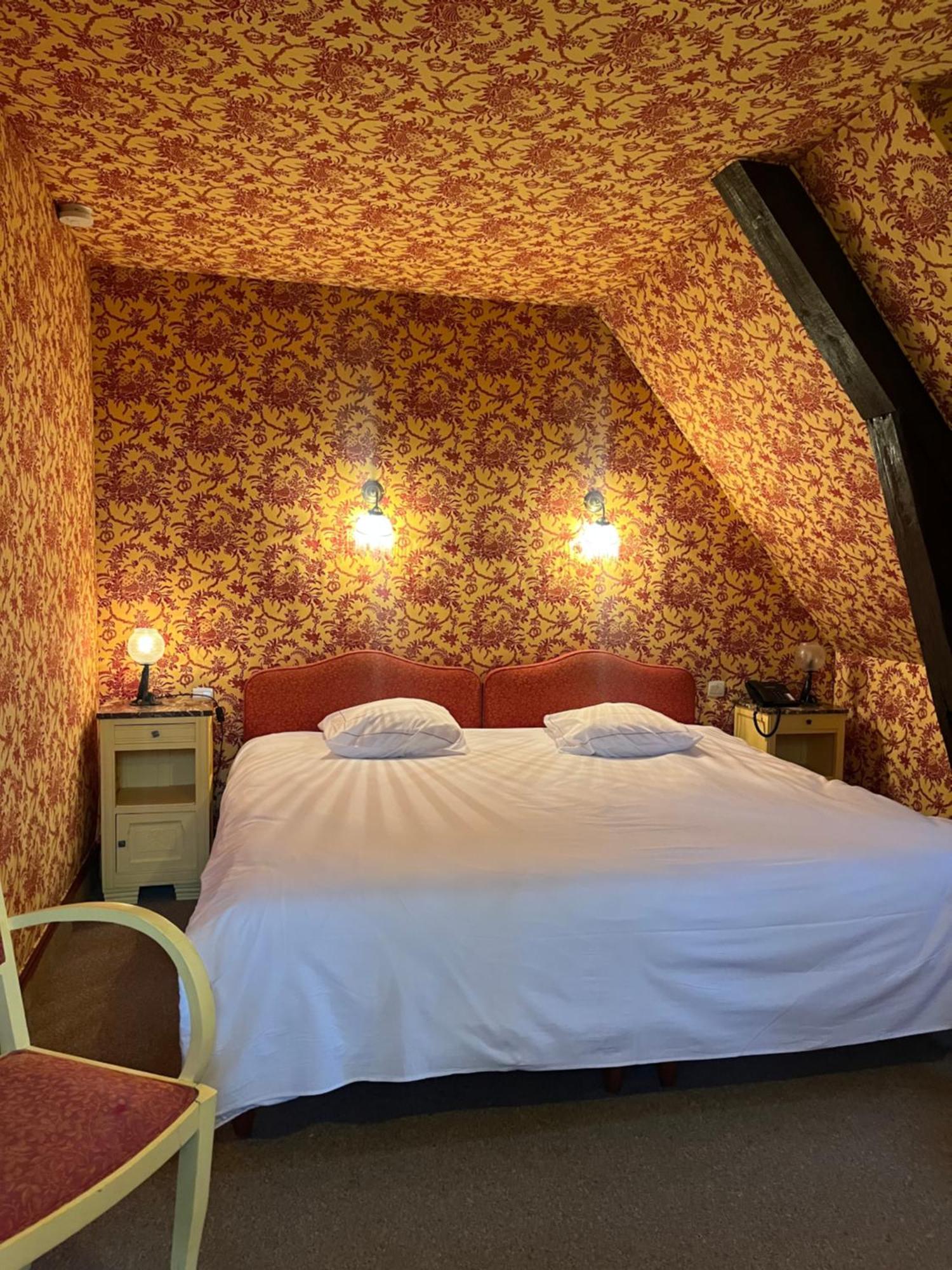 Auberge Du Val Au Cesne Saint-Clair-sur-les-Monts Esterno foto